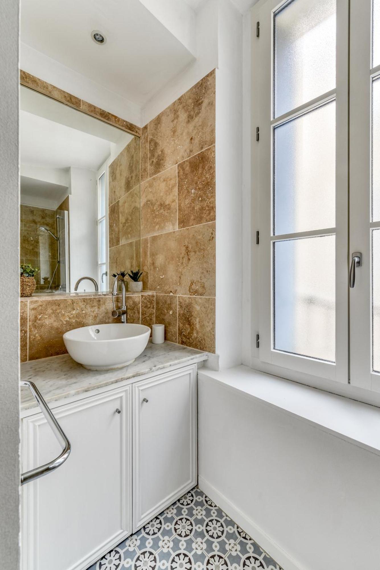 Apartment Le Coste - Free Parking - - Wifi -netflix
