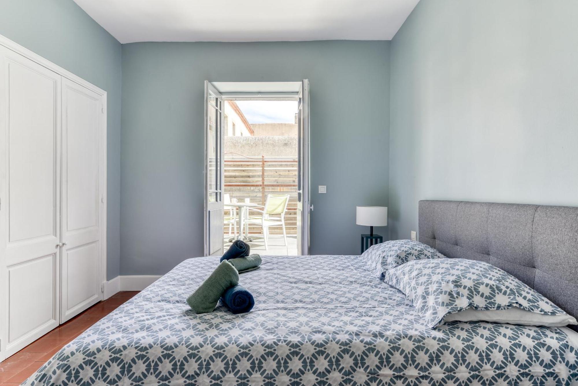 Le Coste - Free Parking - - Wifi -netflix Apartment *